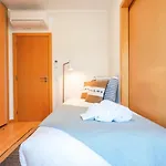 Apartament ★ Oceanfront: Luxury Breathtaking Views And Pool ★