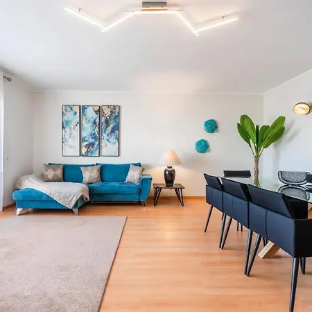 ★ Oceanfront: Luxury Breathtaking Views And Pool ★ オリョン