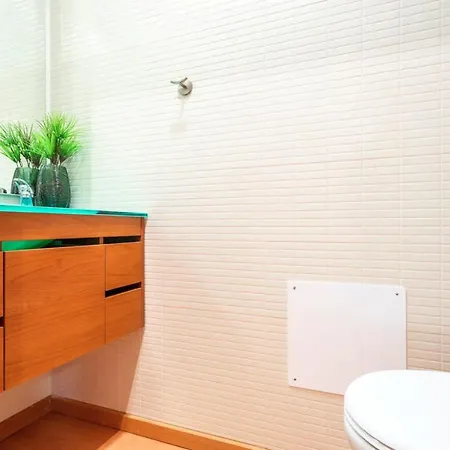 ★ Oceanfront: Luxury Breathtaking Views And Pool ★